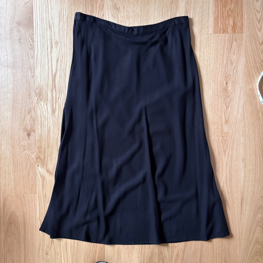 Old Navy Black Midi Skirt